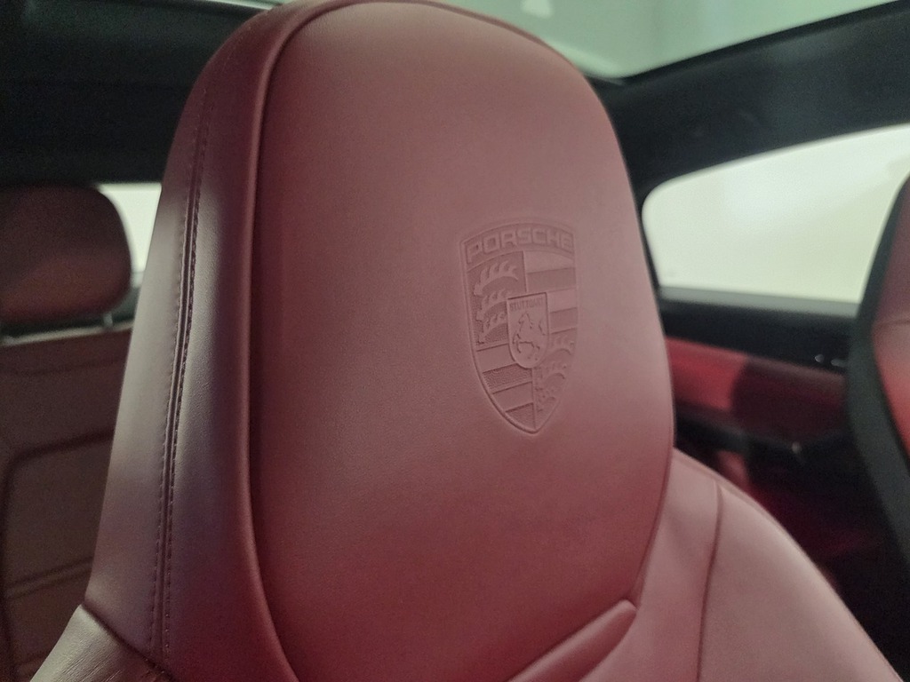 Porsche Cayenne 3.0 V6 E-hybrid 17.9Kwh Coupe Plug-in H Black #3
