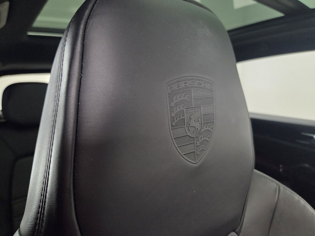 Porsche Cayenne 3.0 V6 E-hybrid 17.9Kwh Platinum Edition Suv P Black #3