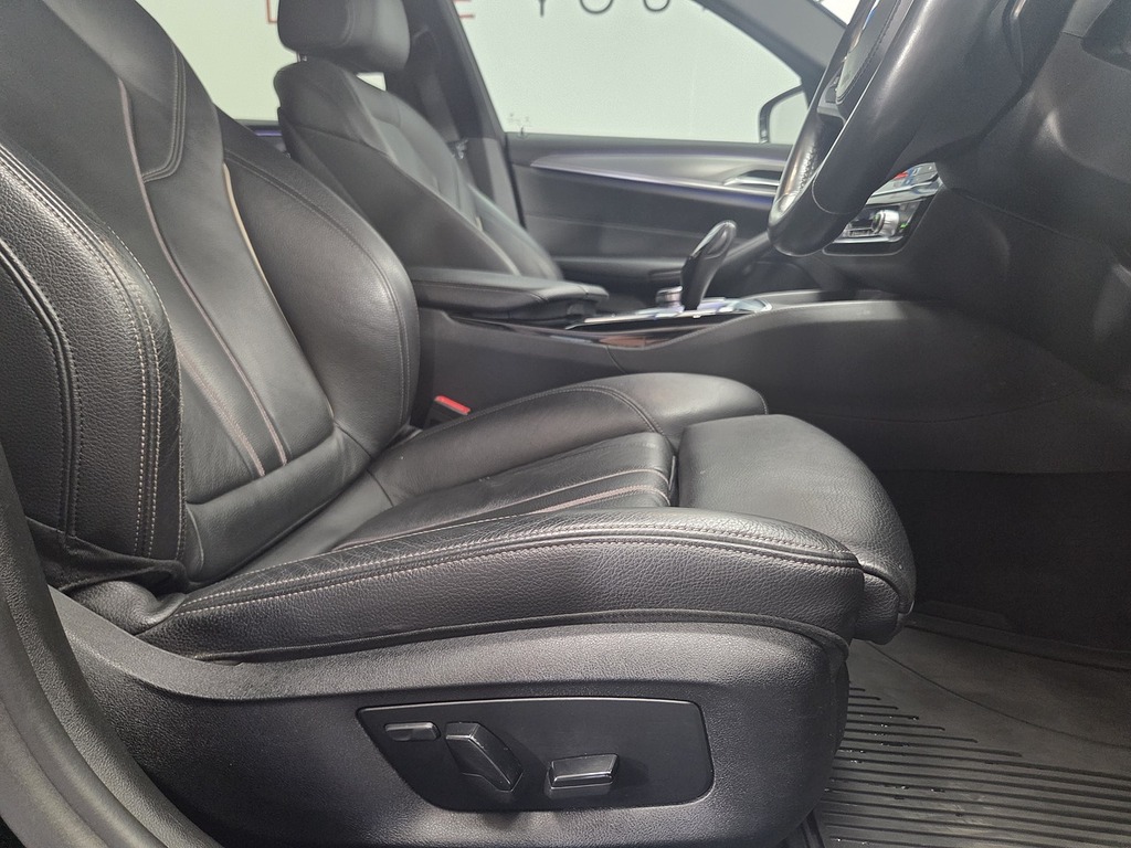 BMW 5 Series 2.0 520D M Sport Touring Euro 6 S Black #3