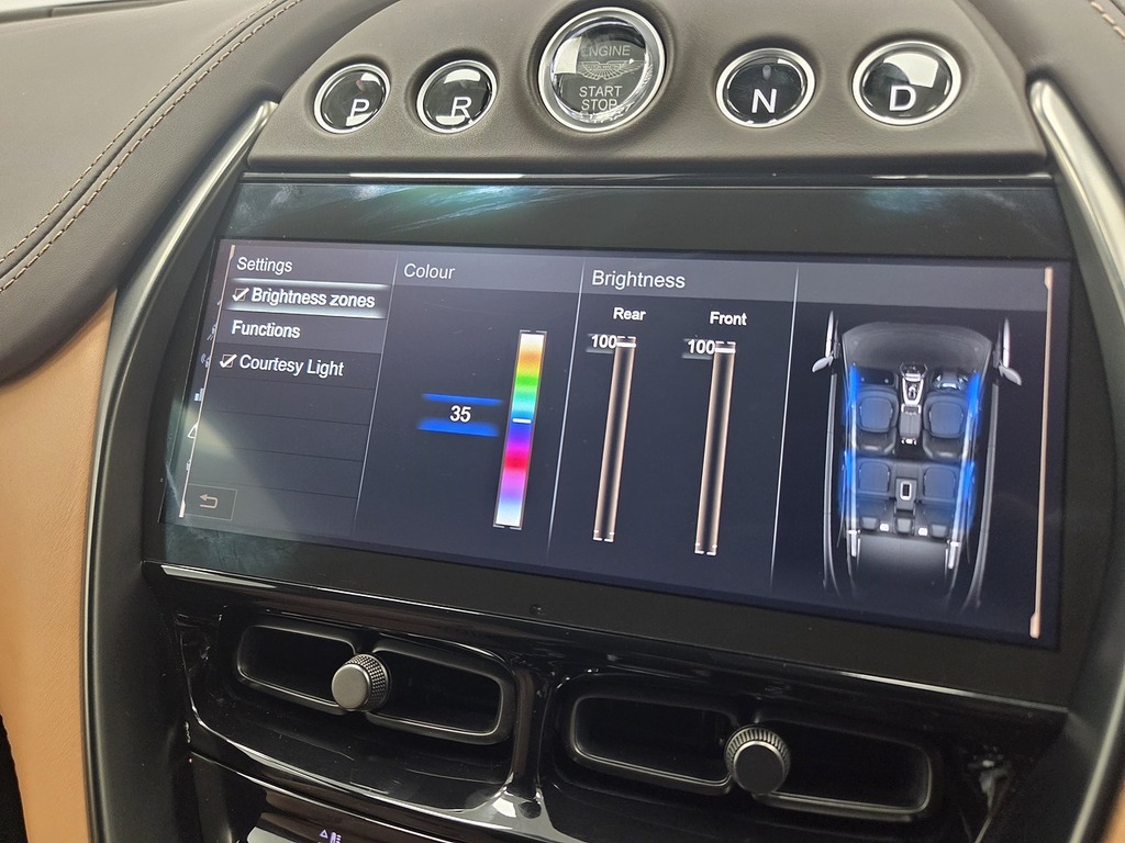 Aston Martin DBX V8 550 Touchtronic Grey #42