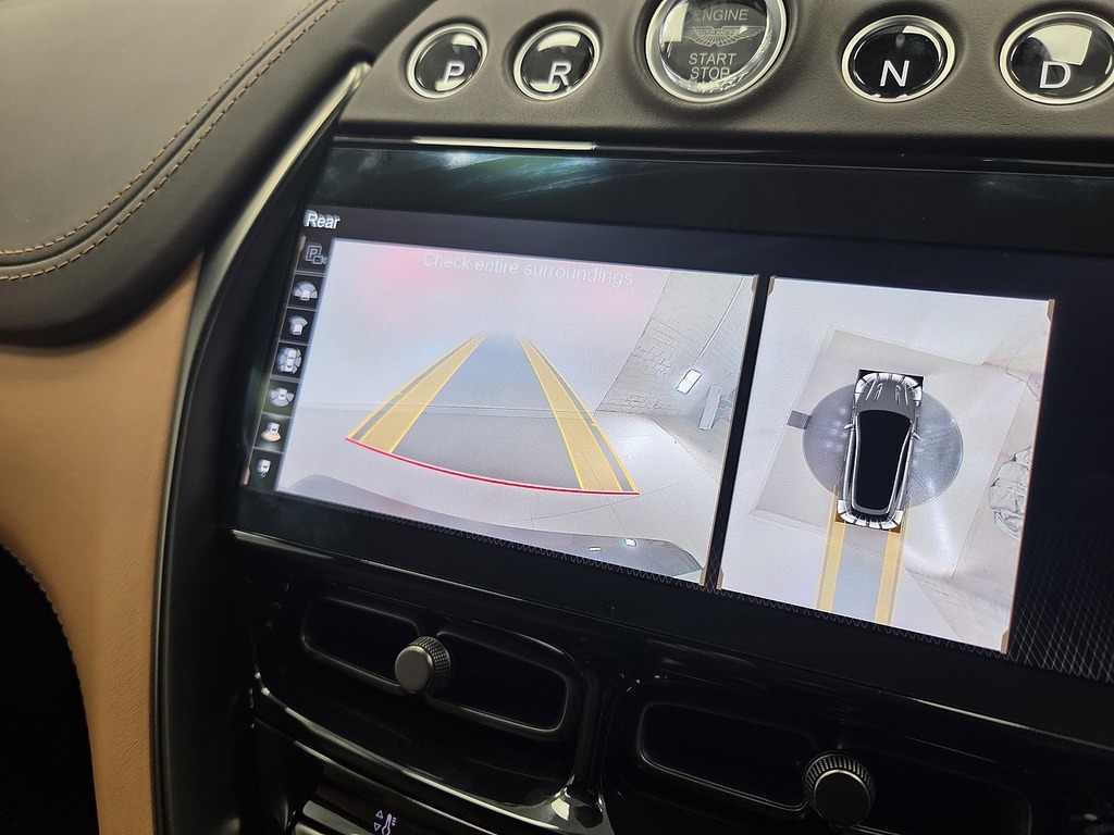 Aston Martin DBX V8 550 Touchtronic Grey #41