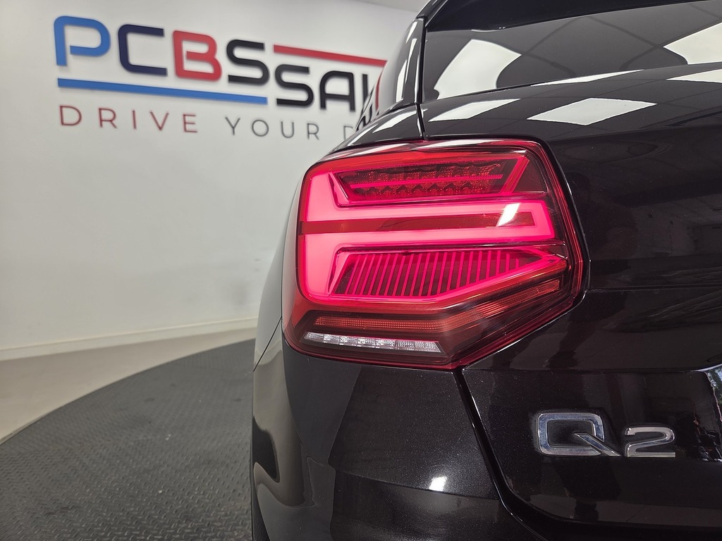 Audi Q2 35 Tfsi Sport Blue #40