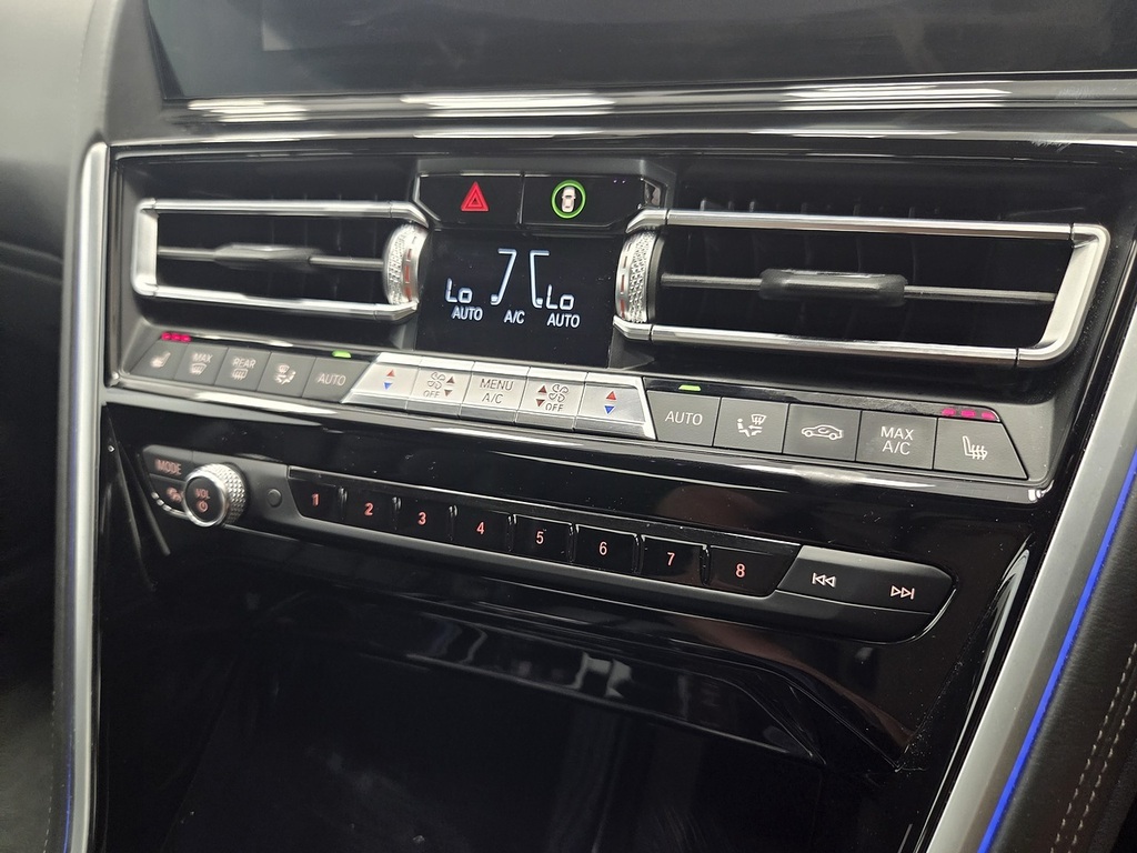 BMW 8 Series Gran Coupe 840D Xdrive Black #31