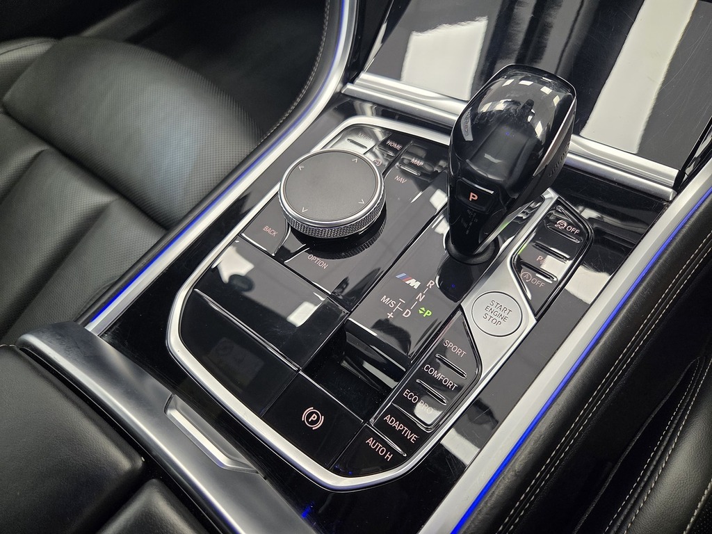 BMW 8 Series Gran Coupe 840D Xdrive Black #28