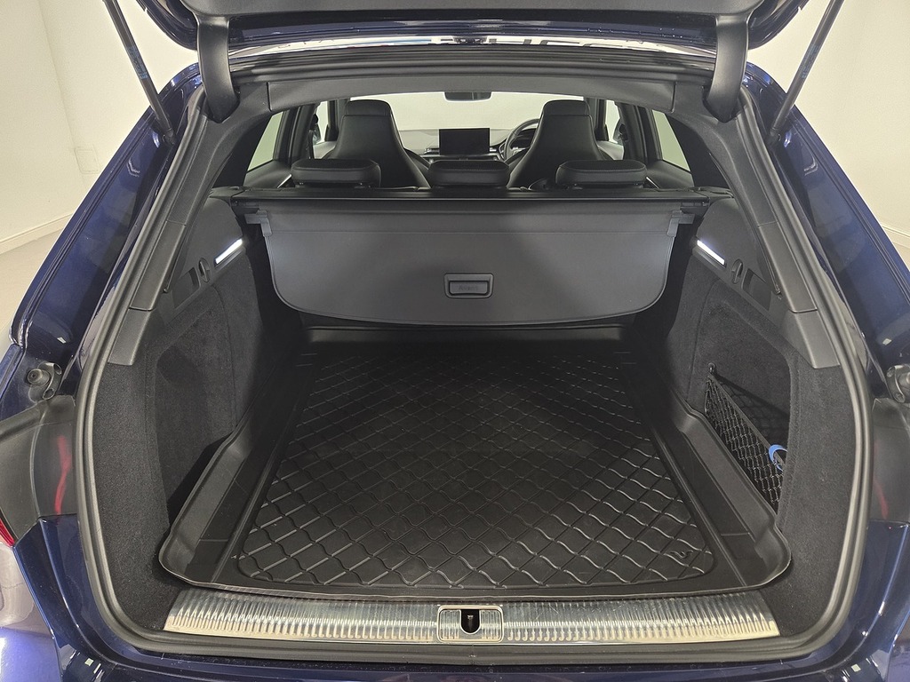 Audi RS4 Avant Rs 4 Avant Carbon Black 450 Ps Tiptronic Blue #24