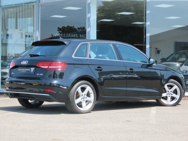 Audi A3 2018 1.6 Tdi 30 Sport Sportback S Troni FG68DMY Black #4