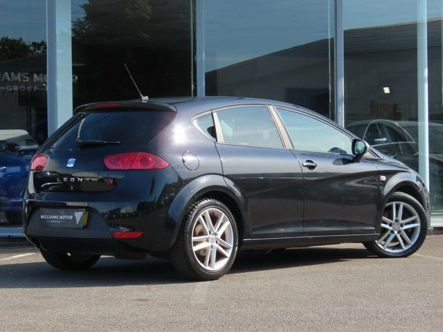Seat Leon 2011 2.0 Tdi Cr Fr Hatchback Eur YD11VUR Black #3