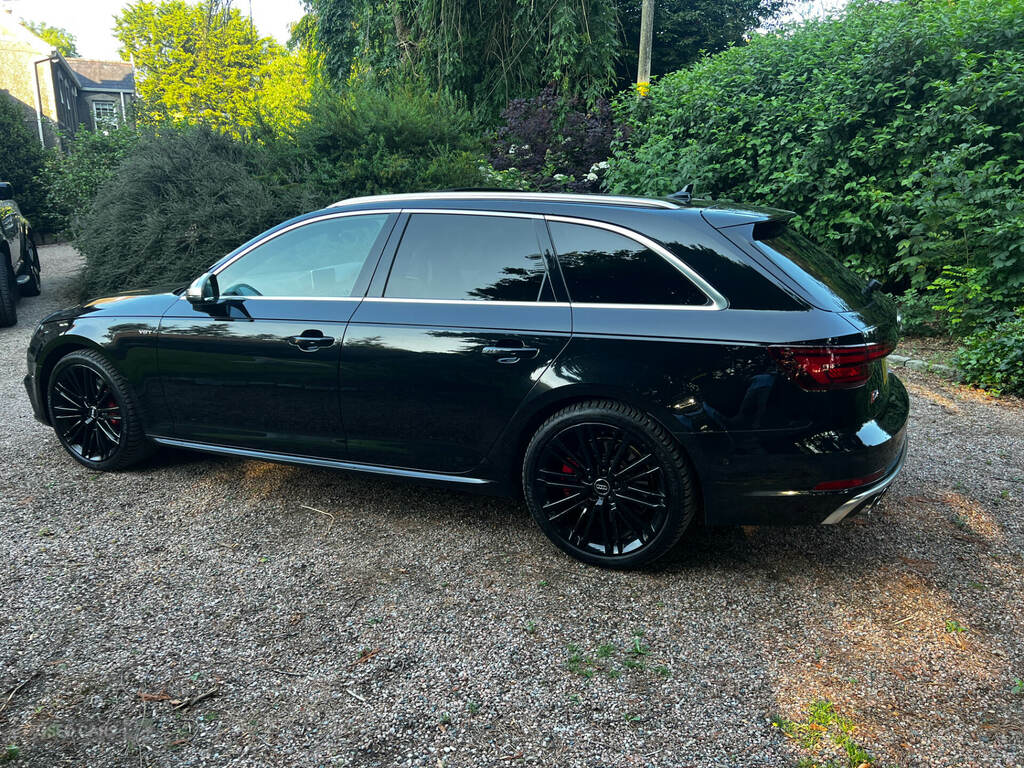Audi A4 S4 Quattro Tip Tronic Black #5