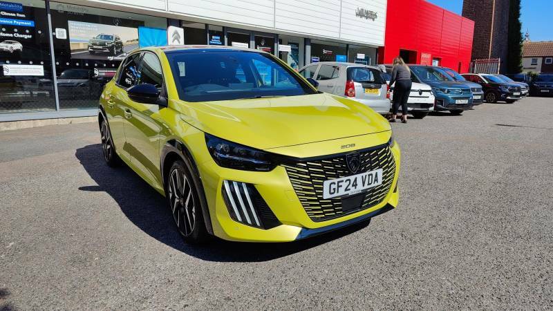 Peugeot 208 1.2 Gt E-dsc6 Euro 6 Ss - 2024 24 Yellow