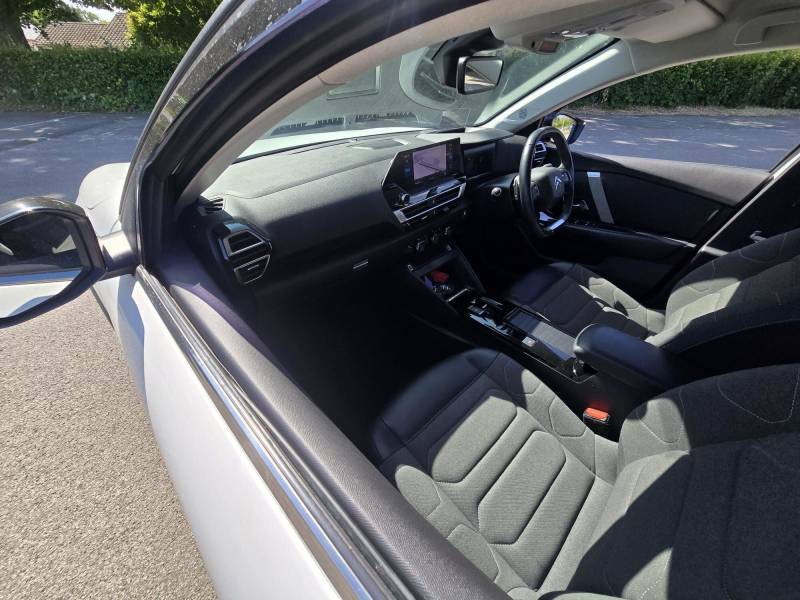 Citroen C4 1.2 Puretech 130 C-series Ed White #28