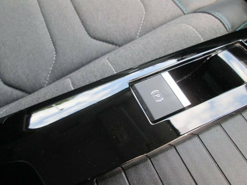 Citroen C4 1.5 Bluehdi 110 Sense Plus Black #25