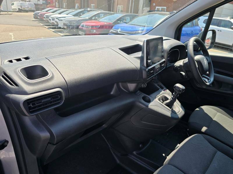 Citroen Berlingo  White #13
