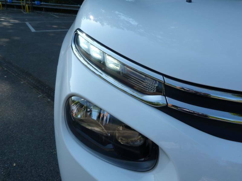 Citroen C3 1.2 Puretech Feel Euro 6 White #3