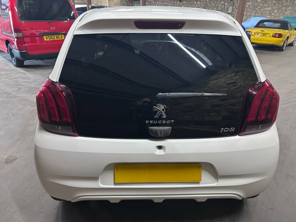 Peugeot 108 1.2L Allure SJ67RMO White #4