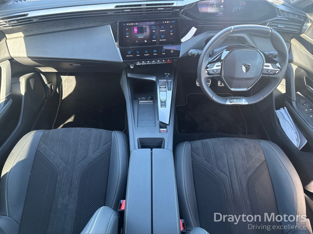 Peugeot 308 54Kwh Gt Hatchback 156 Ps Black #2