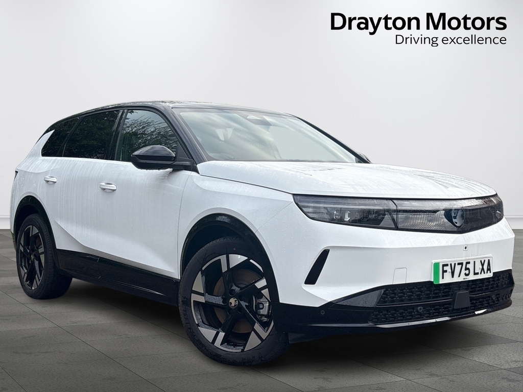 Vauxhall Grandland 73Kwh Ultimate Suv 213 Ps White
