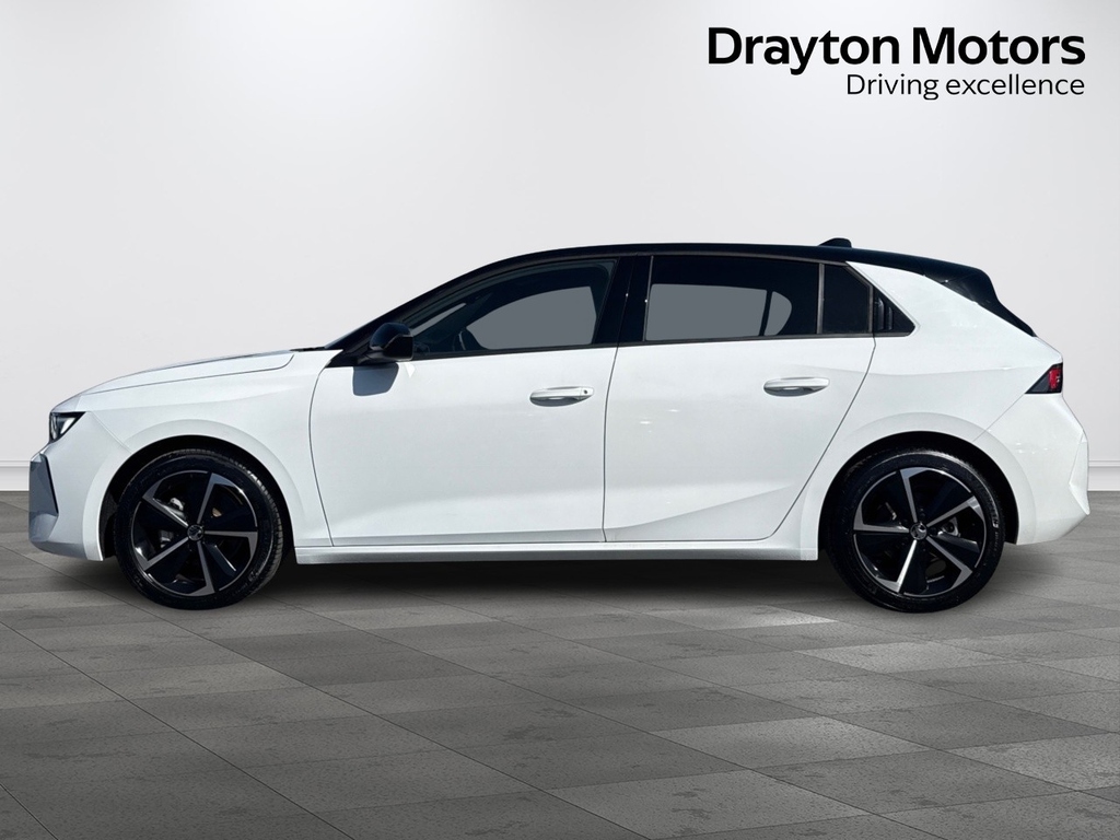 Vauxhall Astra 1.2 Turbo Griffin Hatchback Euro MT26WVF White #5