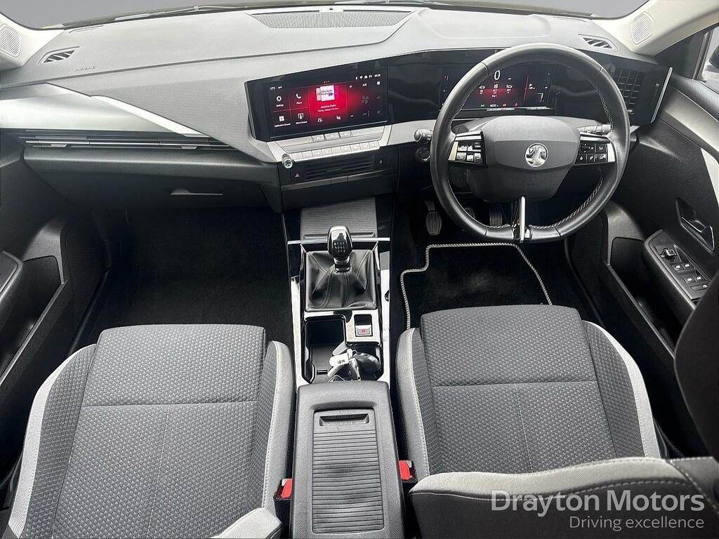 Vauxhall Astra 1.2 Turbo Design Hatchback Euro SM22SZX Yellow #2
