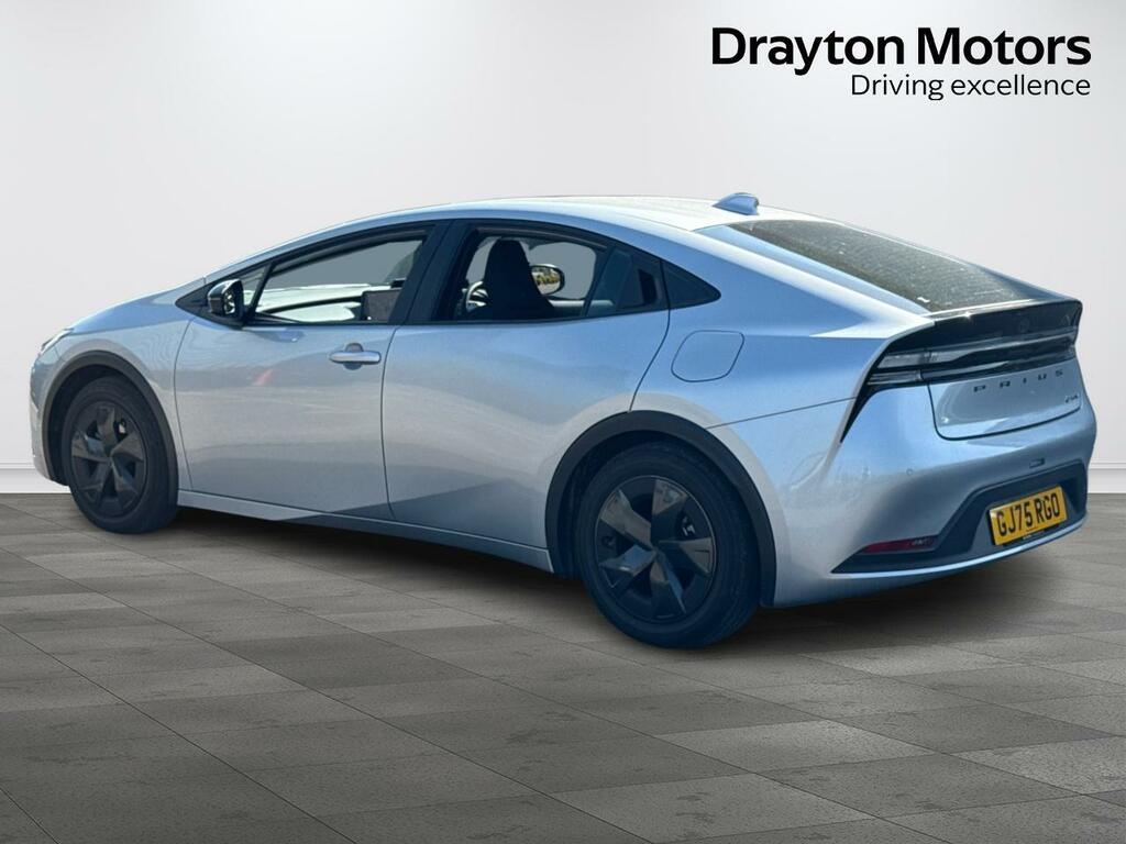 Toyota Prius 2.0 13.6Kwh Design Hatchback Plug-in Hy GJ75RGO Silver #6