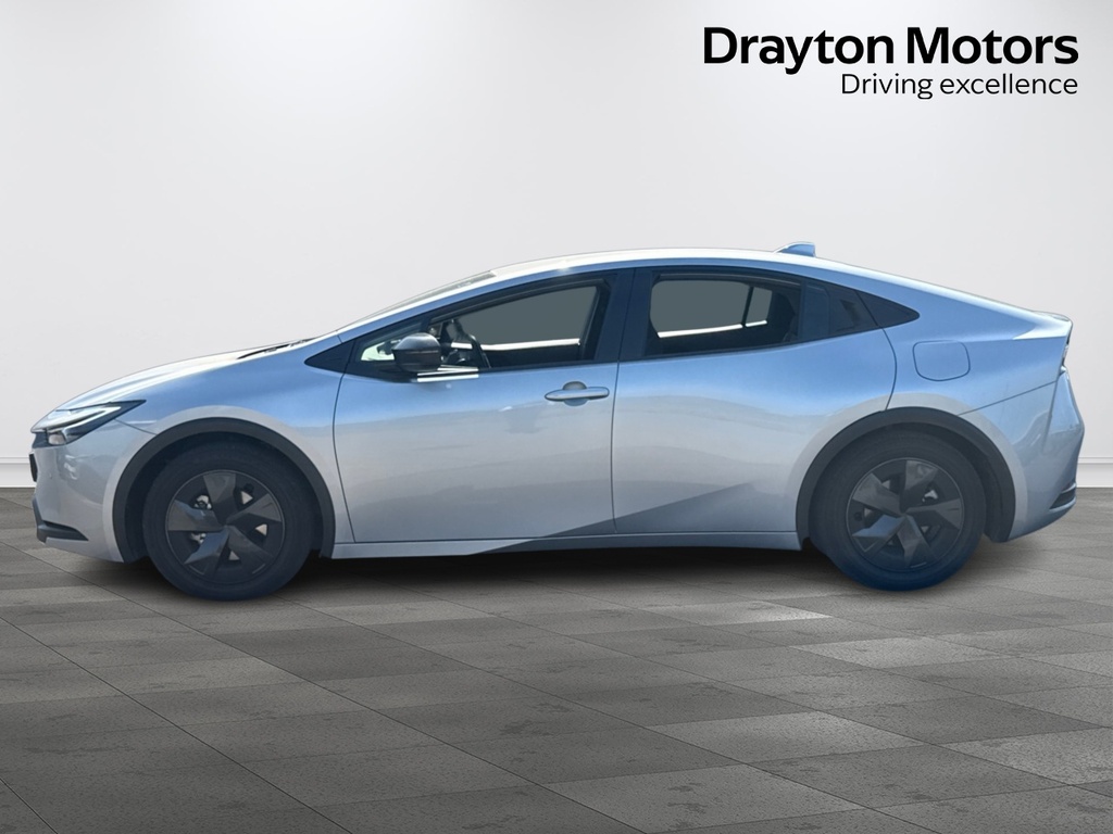 Toyota Prius 2.0 13.6Kwh Design Hatchback Plug-in Hy GJ75RGO Silver #5