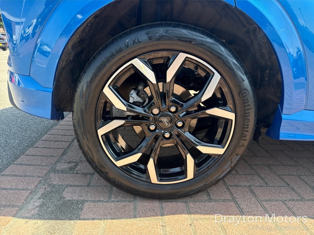 Ford Puma Suv Black #29