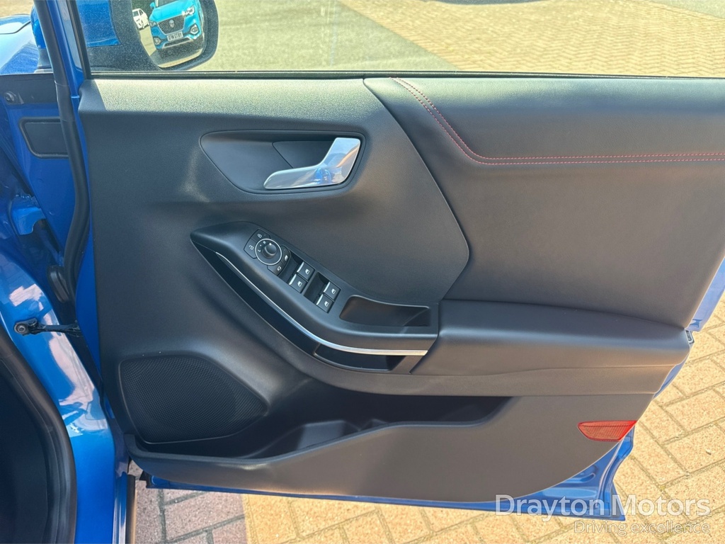 Ford Puma Suv Black #22
