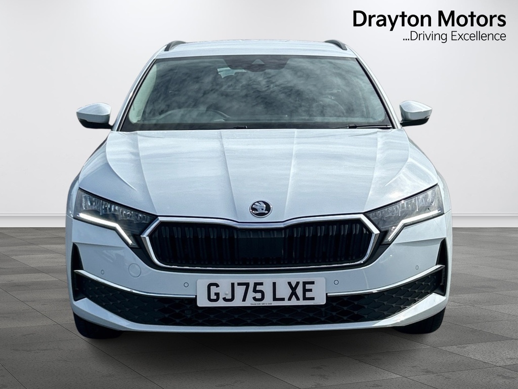 Skoda Octavia 1.5 Tsi Act Se Technology Estate GJ75LXE White #3