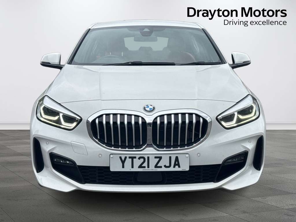 BMW 1 Series 1.5 118I M Sport Lcp Hatchback Dct Eu White #3