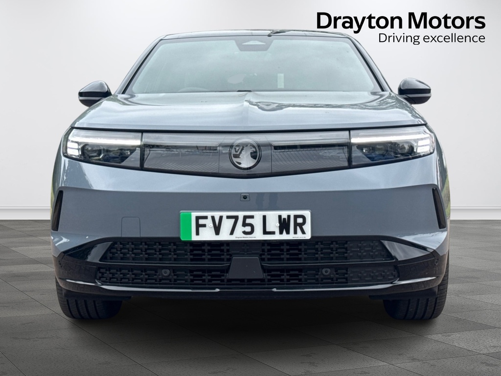 Vauxhall Grandland 73Kwh Ultimate Suv 213 Ps FV75LWR Grey #3
