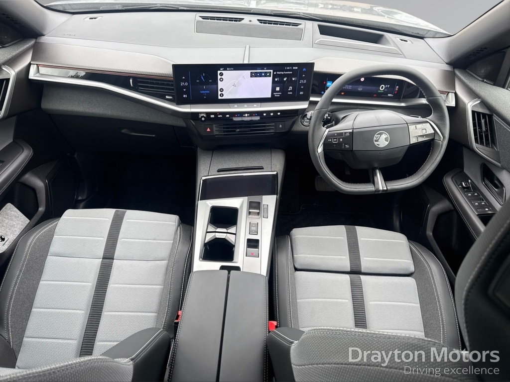 Vauxhall Grandland 73Kwh Ultimate Suv 213 Ps FV75LWR Grey #2