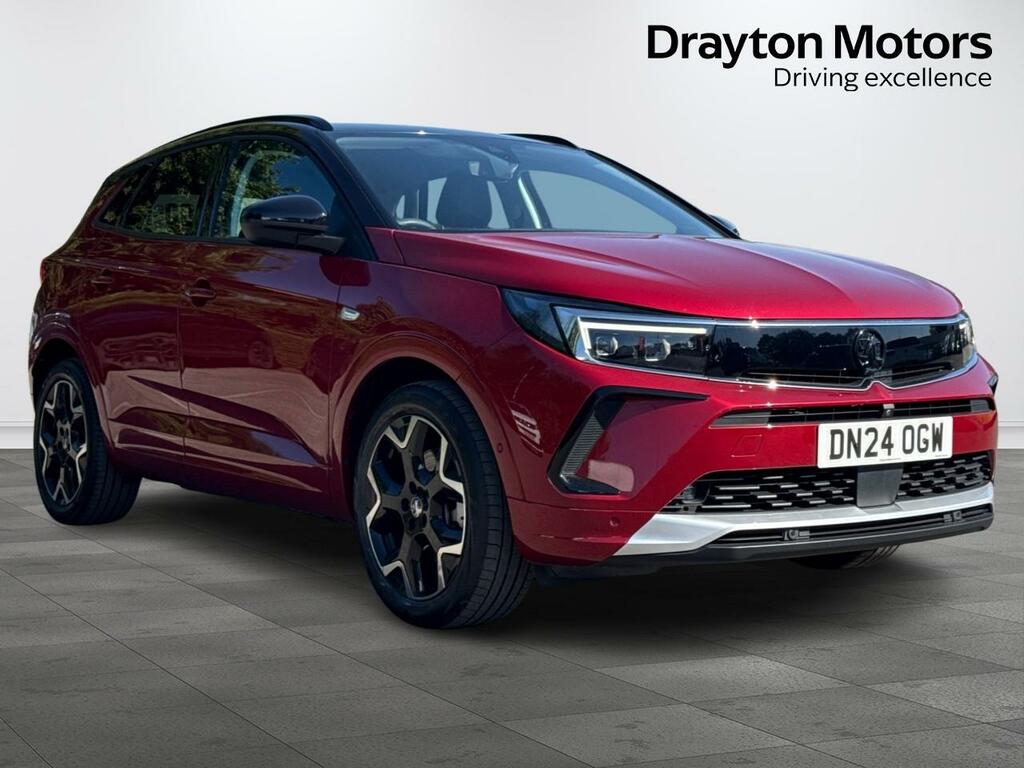 Vauxhall Grandland 1.6 14.2Kwh Ultimate Suv Plug-in Hybrid DN24OGW Red