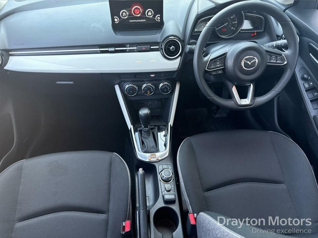 Mazda 2 1.5 Skyactiv-g Exclusive-line Hatchback White #4