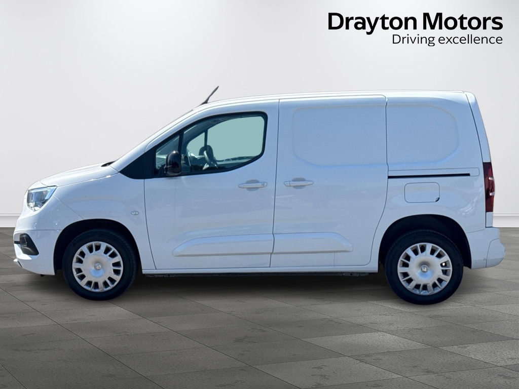 Vauxhall Combo 1.5 Turbo D 2300 Pro Panel Van L DP23UCT White #5