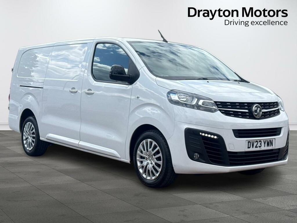 Vauxhall Vivaro 1.5 Turbo D 2900 Pro Panel Van 6Dr L White