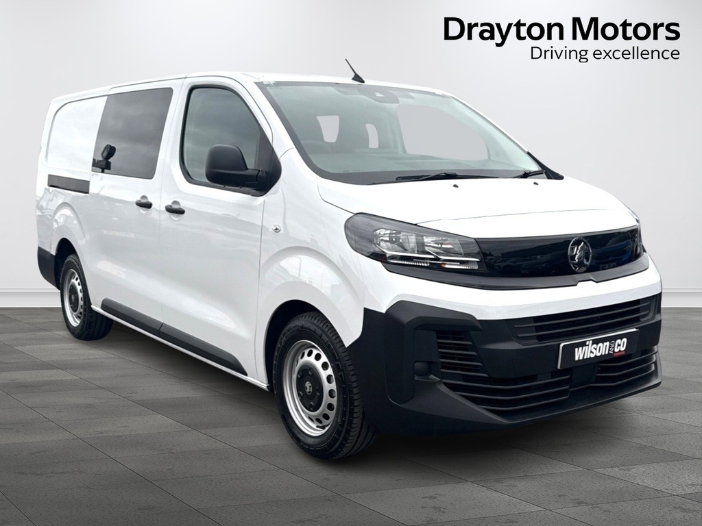 Vauxhall Vivaro XL Vivaro 2.2 Turbo D 150 Pro H1 Van White #1