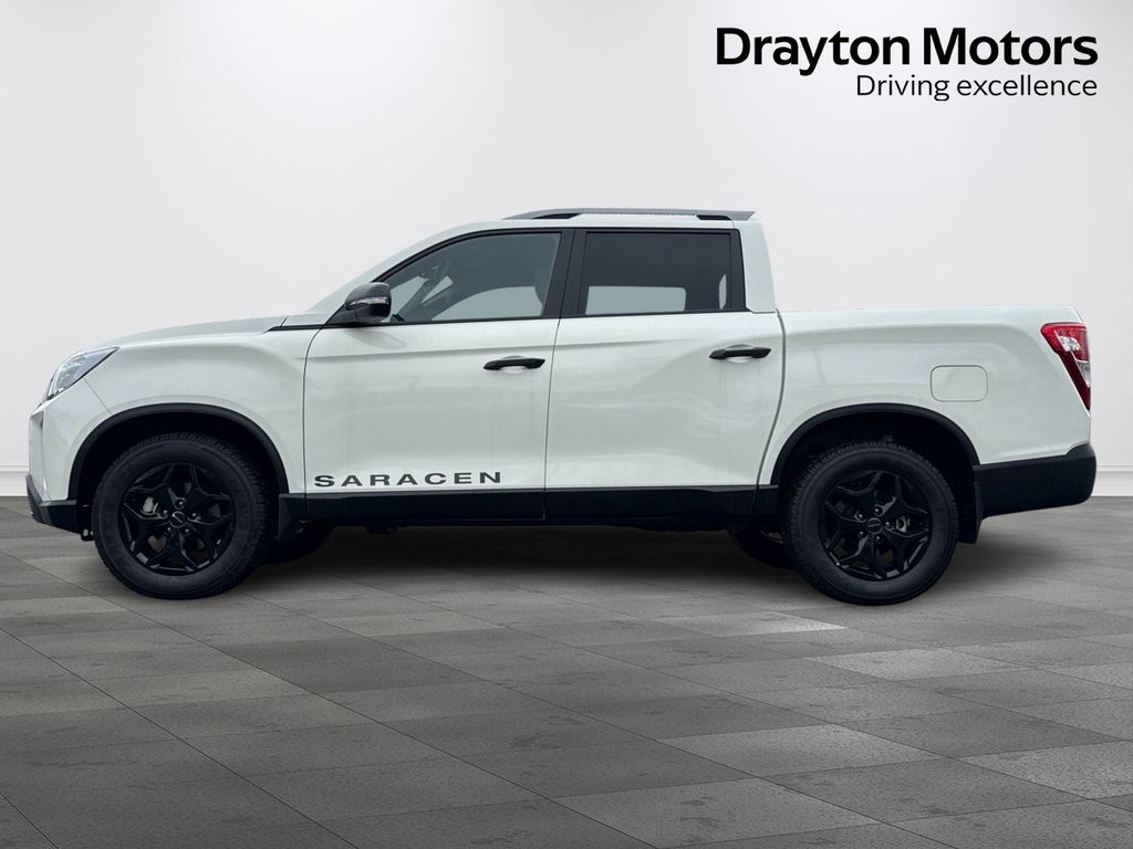SsangYong Musso 2.2D Saracen Pickup Double Cab 4Wd White #4