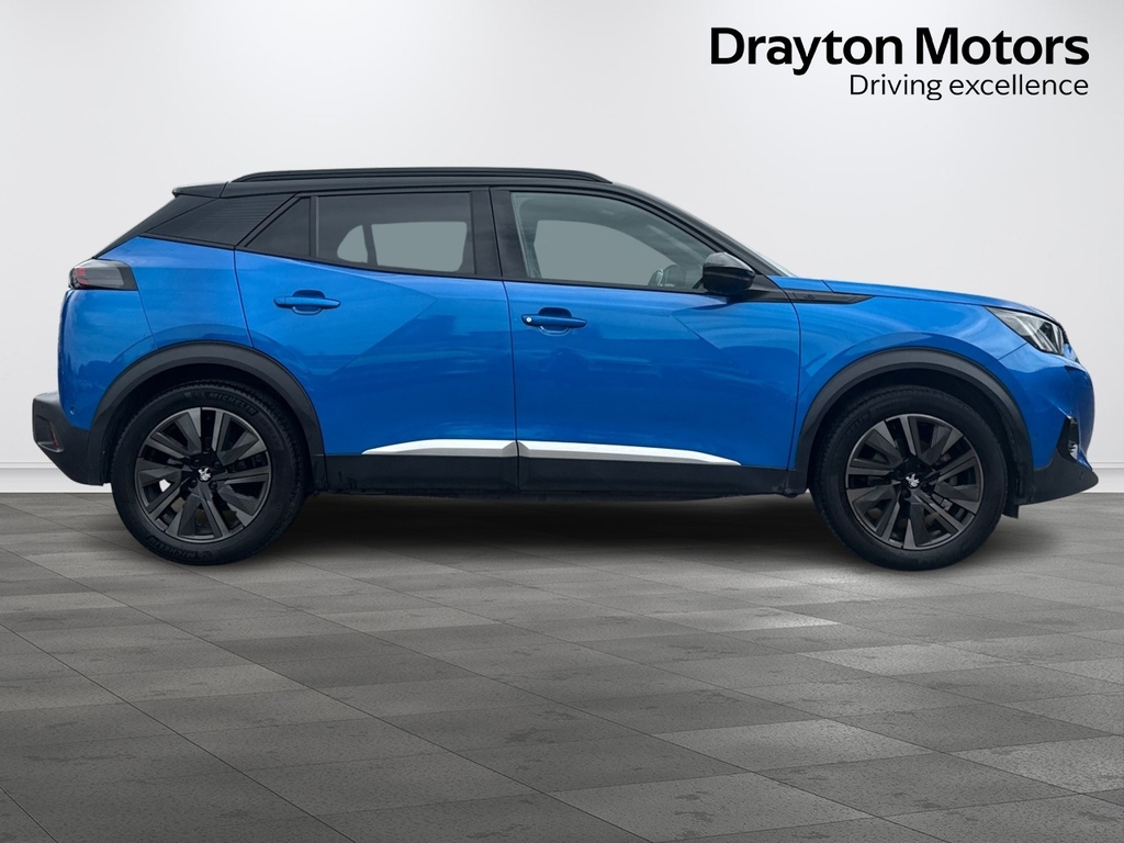 Peugeot e-2008 50Kwh Gt Suv 136 Ps Blue #5