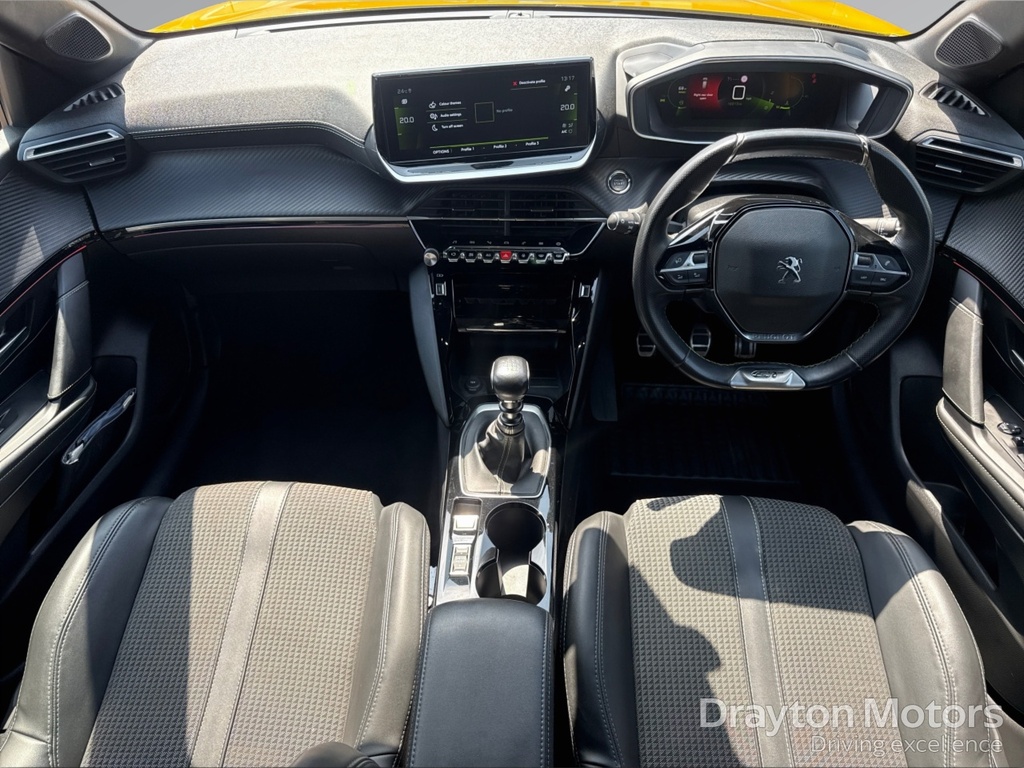 Peugeot 208 1.2 Puretech Gt Hatchback Euro 6 SA52SAL Yellow #2