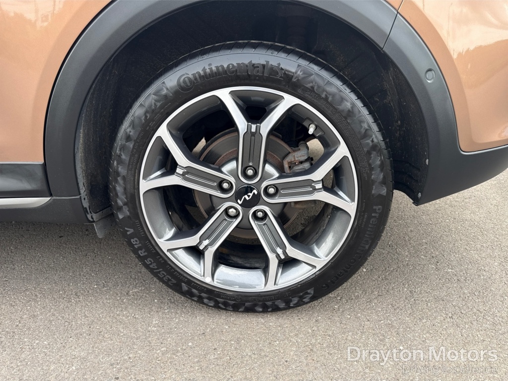 Kia Xceed 1.6 Gdi 8.9Kwh 3 Suv Plug-in Hybrid Dct Black #38