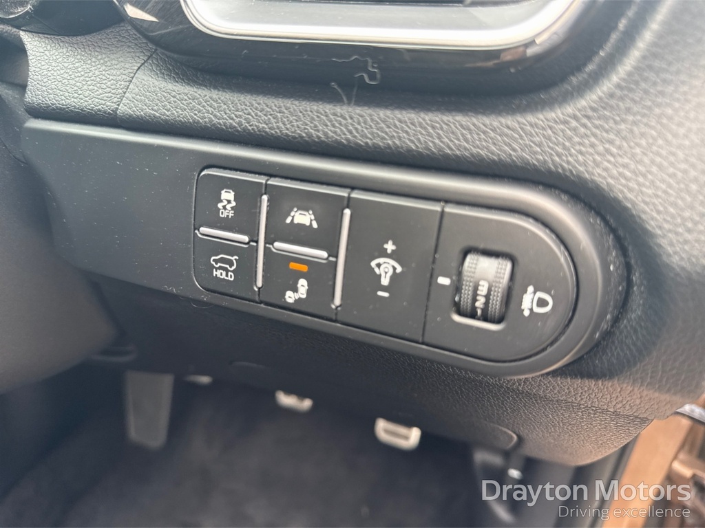 Kia Xceed 1.6 Gdi 8.9Kwh 3 Suv Plug-in Hybrid Dct Black #33