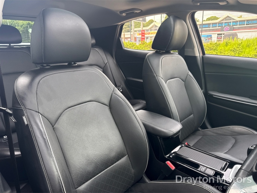 Kia Xceed 1.6 Gdi 8.9Kwh 3 Suv Plug-in Hybrid Dct Black #28