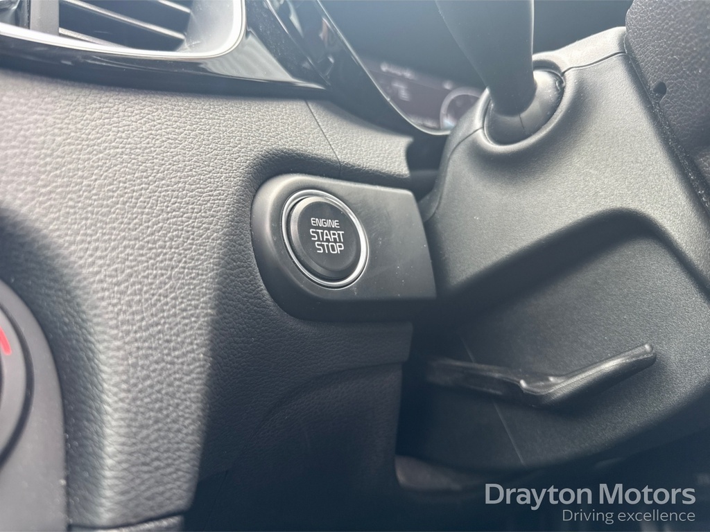 Kia Xceed 1.6 Gdi 8.9Kwh 3 Suv Plug-in Hybrid Dct Black #25