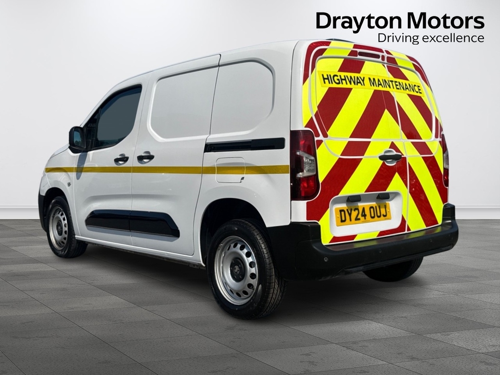 Vauxhall Combo 1.5 Turbo D 2300 Prime Panel Van DY24OUJ White #6