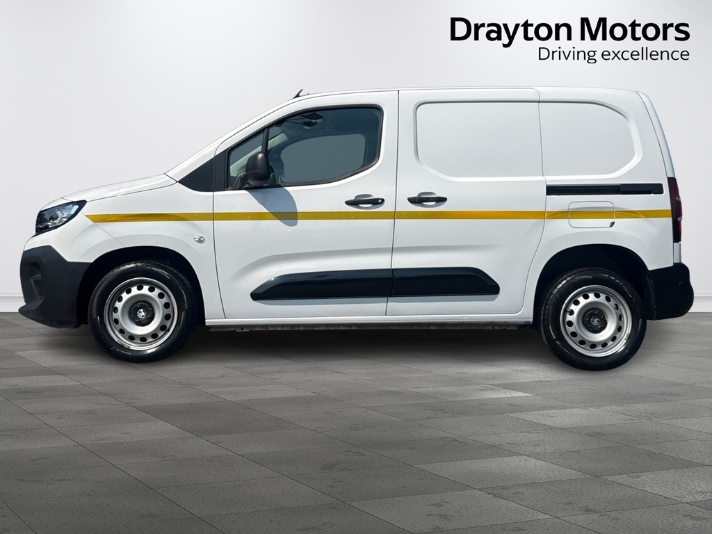 Vauxhall Combo 1.5 Turbo D 2300 Prime Panel Van DY24OUJ White #5