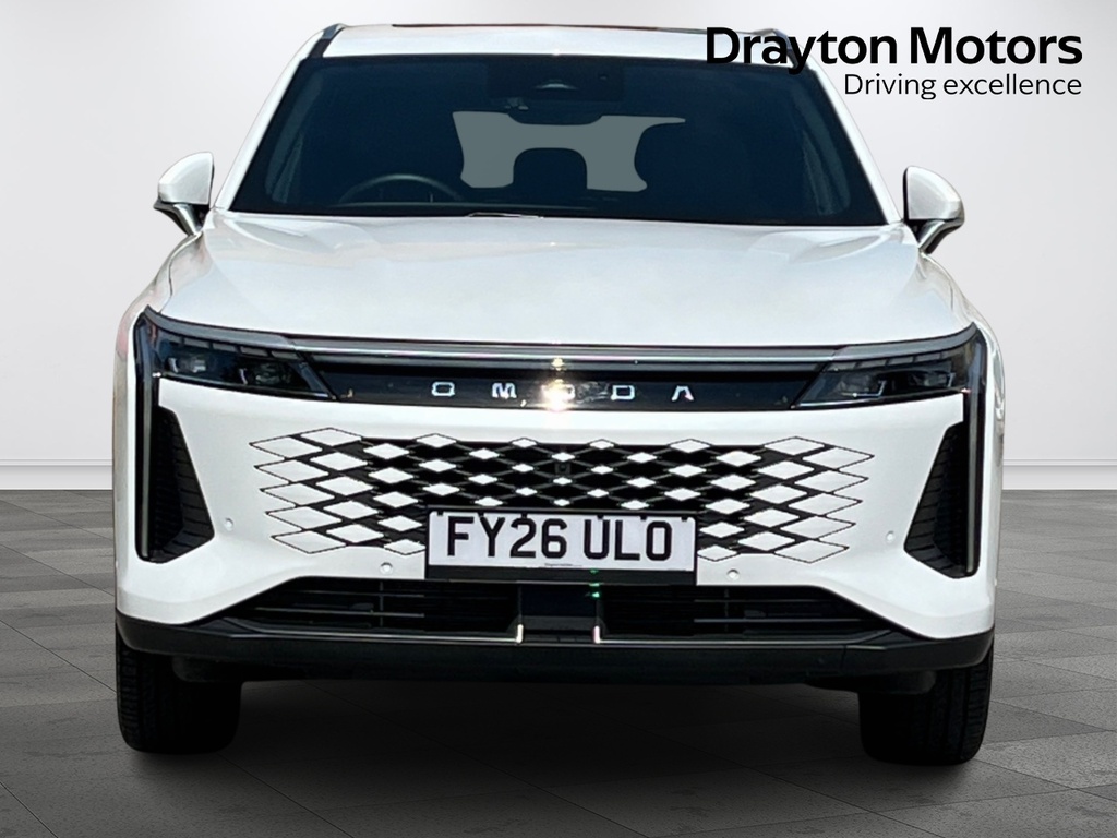 Omoda 9 1.5T Shs 34.46Kwh Noble Suv Plug-in Hyb White #3