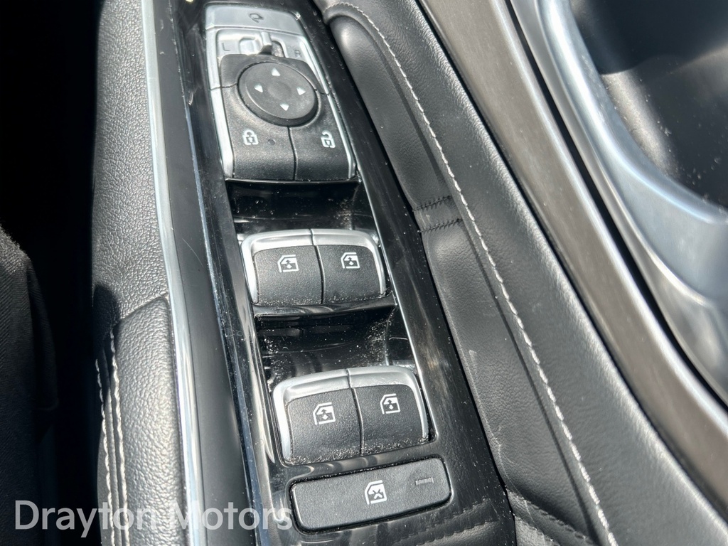 Kia Sorento 1.6 H T Gdi 3 Suv Hybrid Awd 226 Black #28