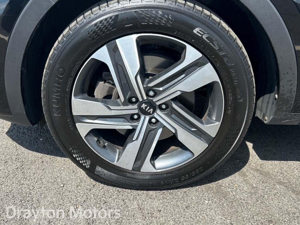 Kia Sorento 1.6 H T Gdi 3 Suv Hybrid Awd 226 Black #36