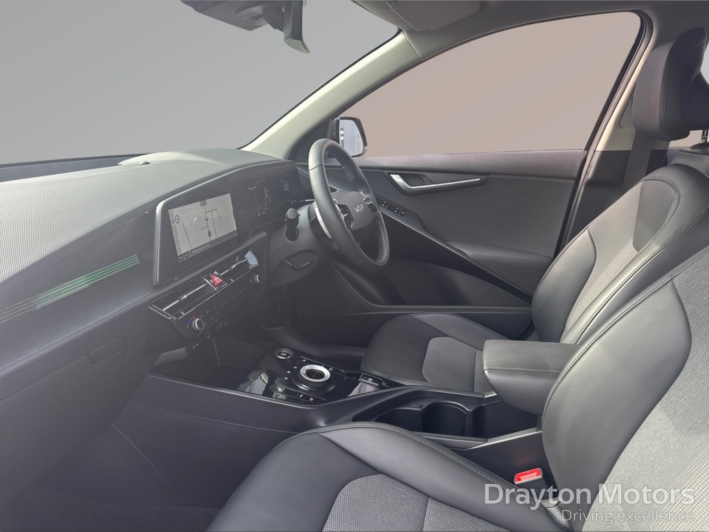 Kia Niro 1.6 Gdi 11.1Kwh 2 Suv Plug In Hybrid Dc Black #9