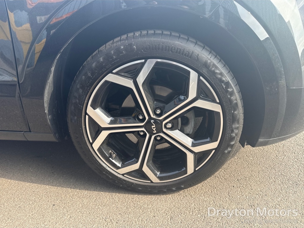 Kia Niro 1.6 Gdi 11.1Kwh 2 Suv Plug In Hybrid Dc Black #36