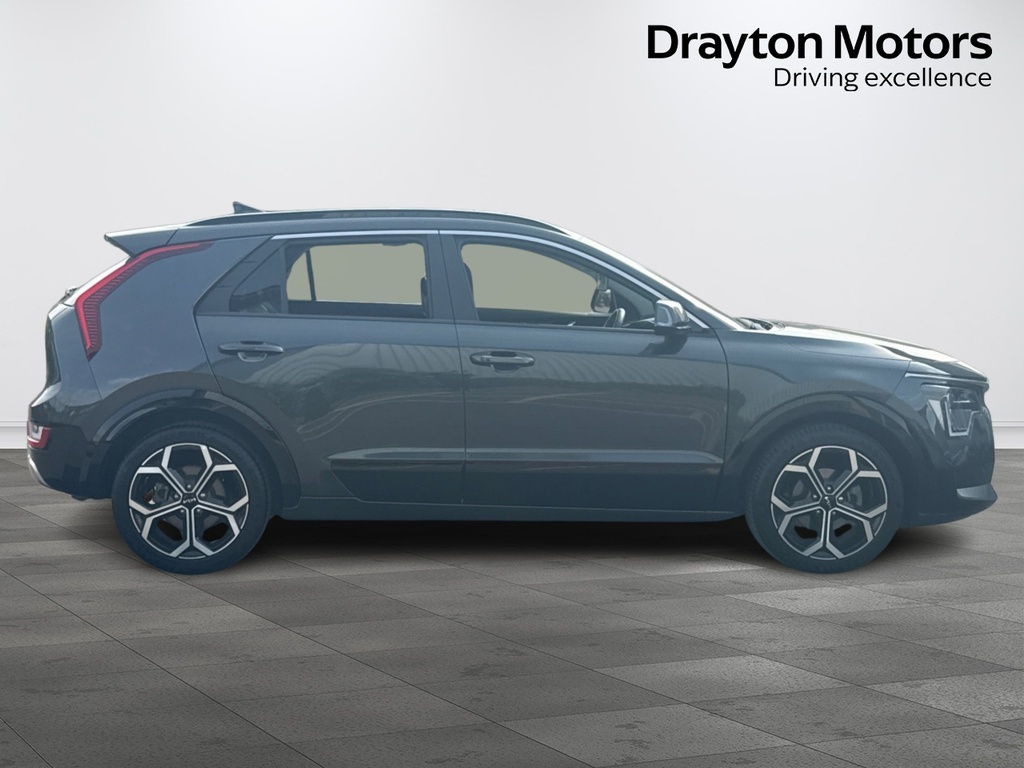 Kia Niro 1.6 Gdi 11.1Kwh 2 Suv Plug In Hybrid Dc Black #8